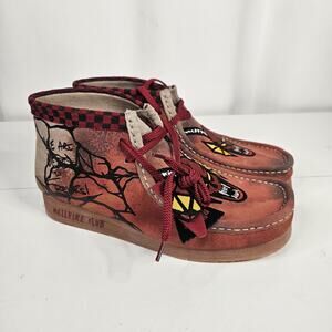 Men's Clarks Wallabee Evo Stranger Things Dark Sand Hell Fire Club Mens 8.5 NWOB